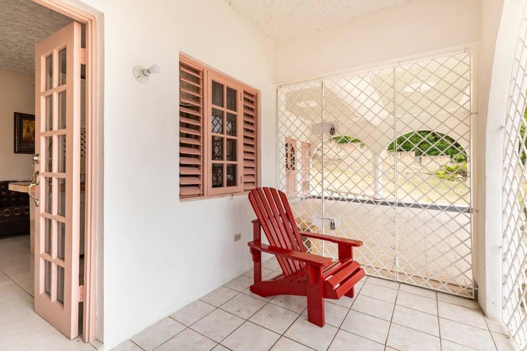 Shaw Park Gem Apt 12A Ocho Rios Luaran gambar